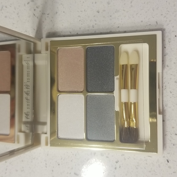 Sephora eyeshadow palette, Disney collection - Picture 2 of 10